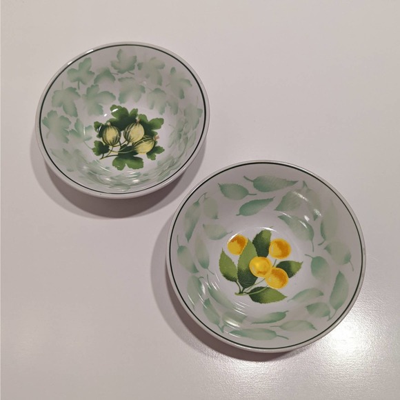 Boda Shop Sweden Berry Fruit Bowls Set of 2, Harvest Autumn Fall Country Cottage - Picture 1 of 12